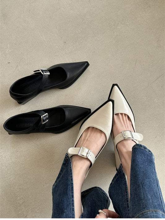Zapatos Mary Jane negros y blancos, zapatos en punta de mujer